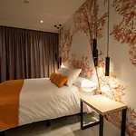 Hotel Okelo 2*
