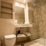 Hotel Okelo 2*