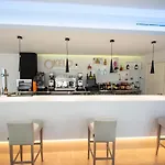 Okelo Hotel