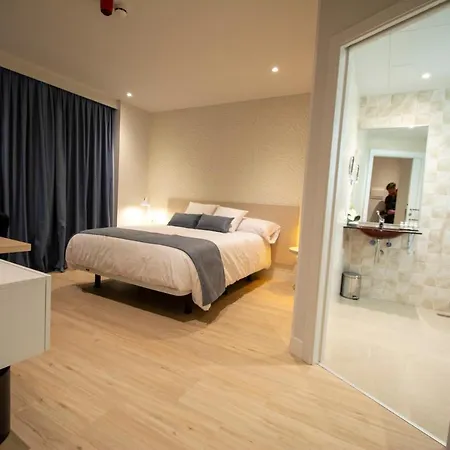 Hotel Okelo Zamora