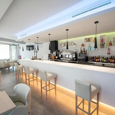 Hotel Okelo 2*